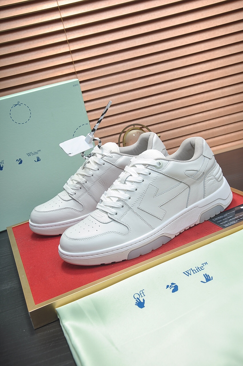 OFF-WHITE Out Of Office OOO Low Tops Triple White - vstockx