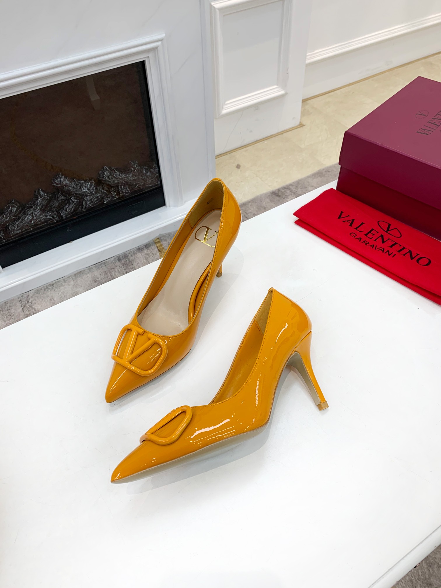 VALENTINO GARAVANI VLogo Signature WOMEN 21 - vstockx