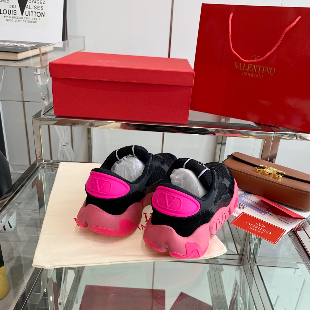VALENTINO GARAVANI Bubbleback Sneaker 3 - vstockx