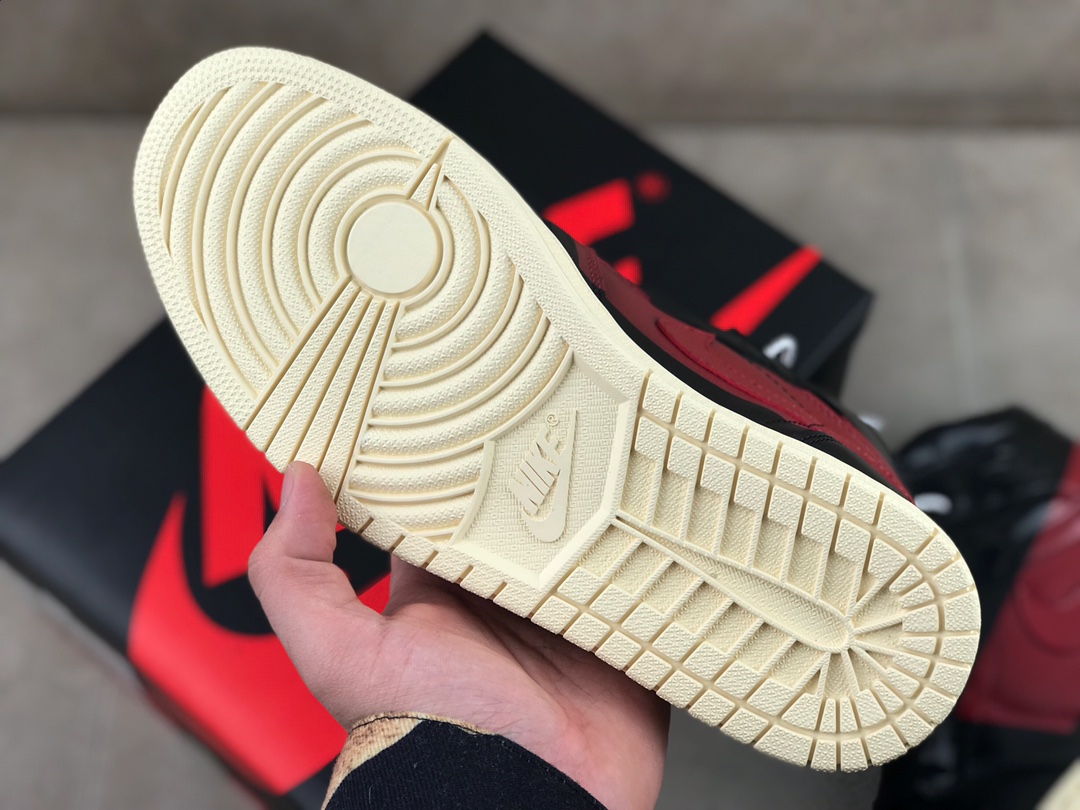 Jordan 1 Retro High OG Defiant Couture - vstockx