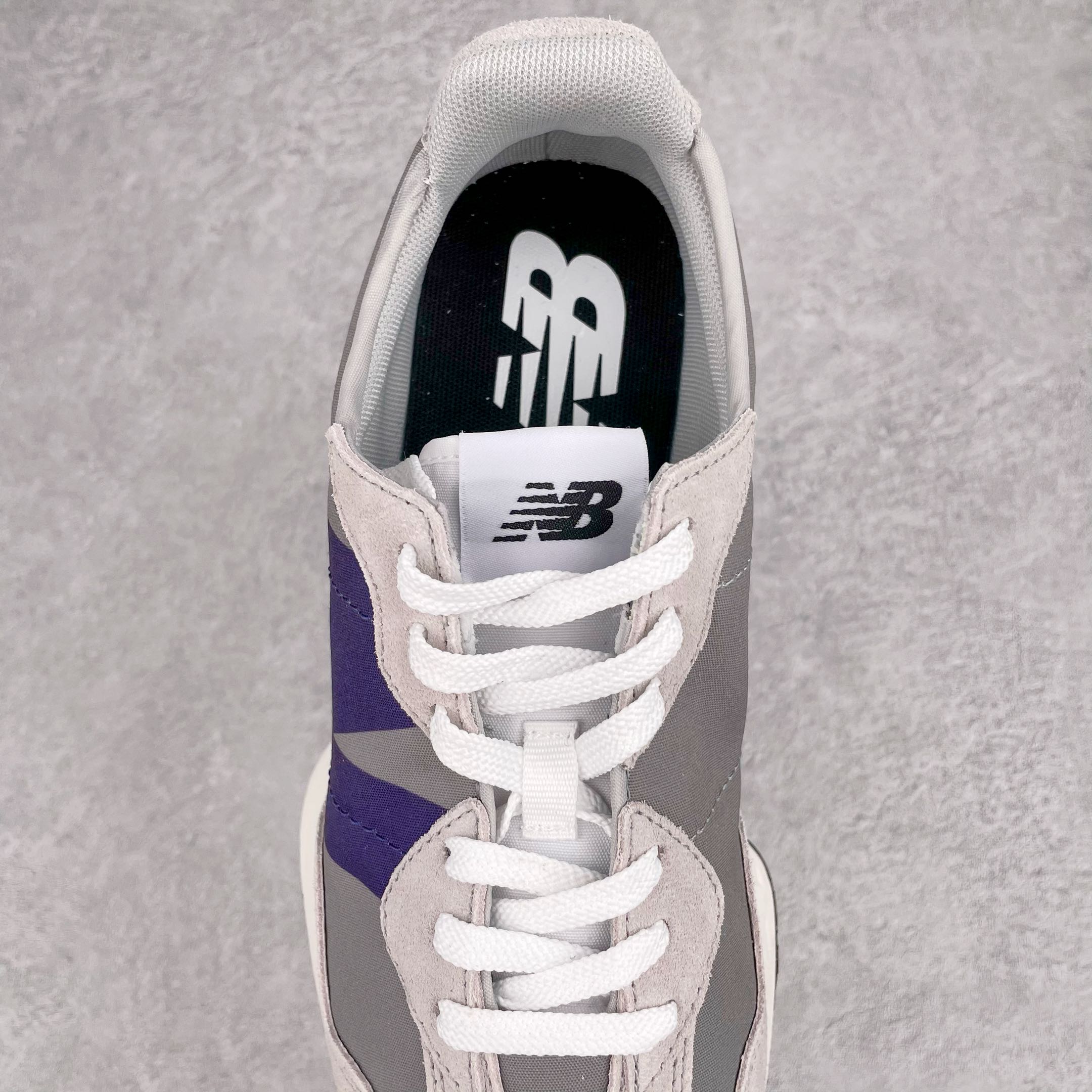 New Balance 327 Sneaker 16 - vstockx