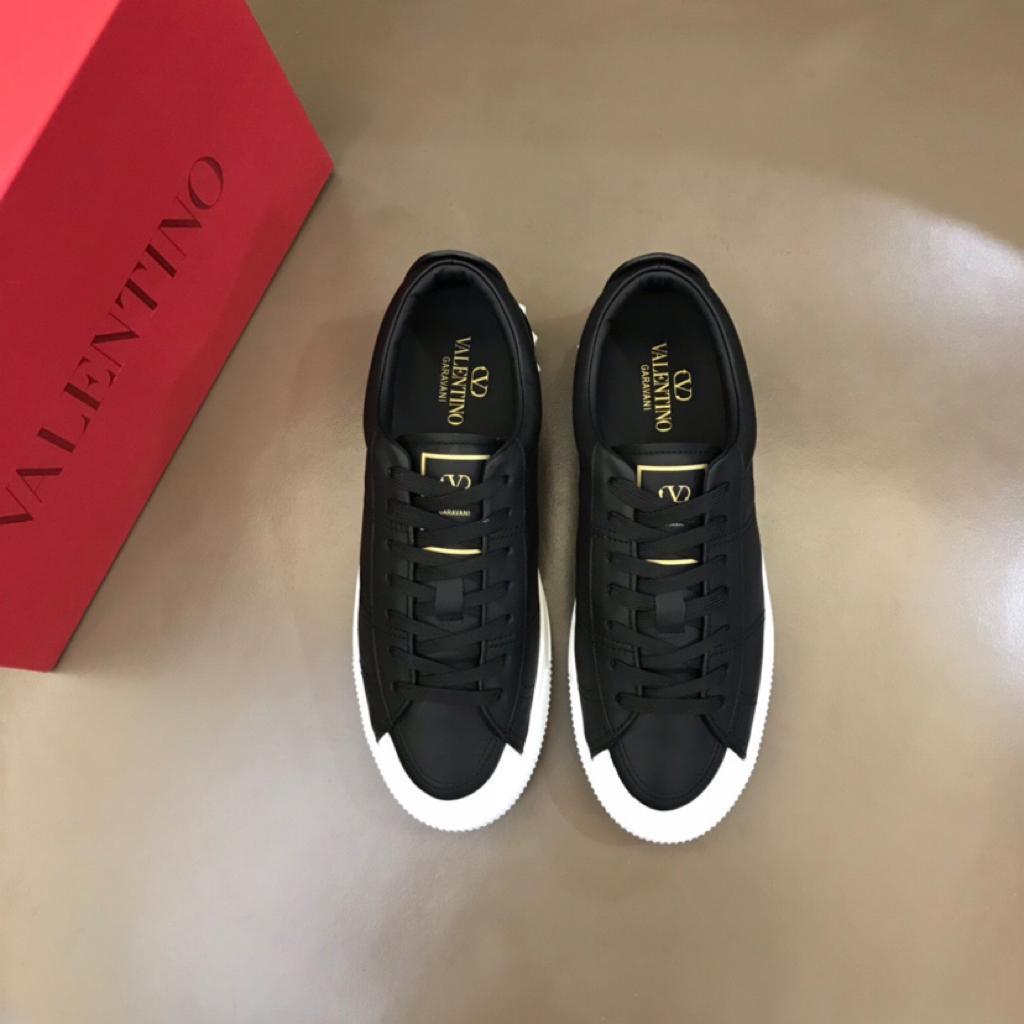 Valentino Garavani 236 - vstockx