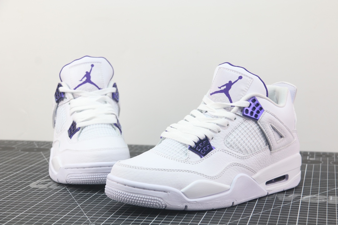 Jordan 4 Retro Metallic Purple - vstockx