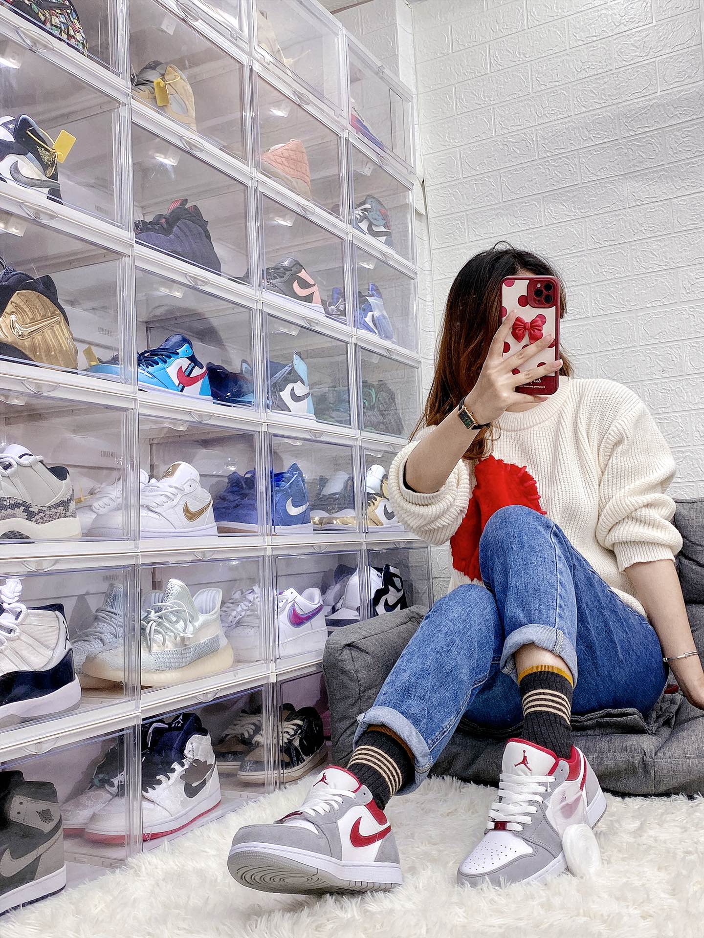 Jordan 1 Low SE Light Smoke Grey Gym Red - vstockx