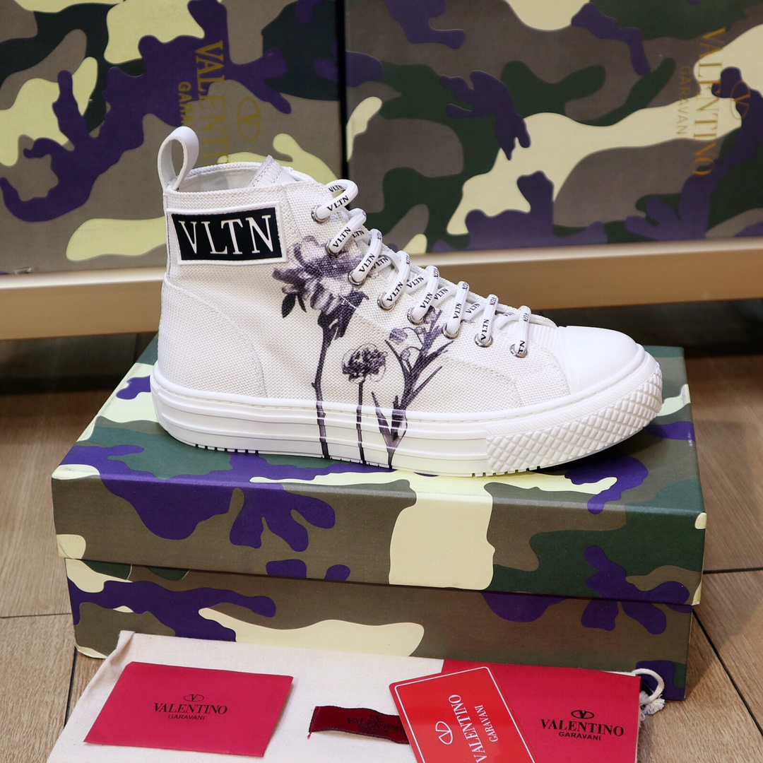 Valentino Garavani Giggies VLTN TIMES high-top sneakers 8 - vstockx