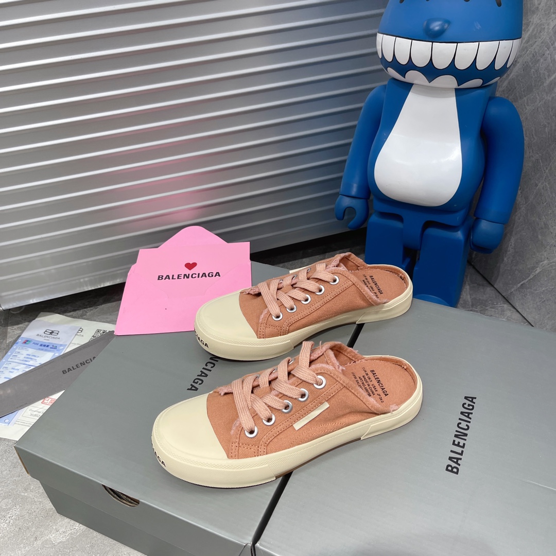 Balenciaga Paris Sneaker 2 - vstockx