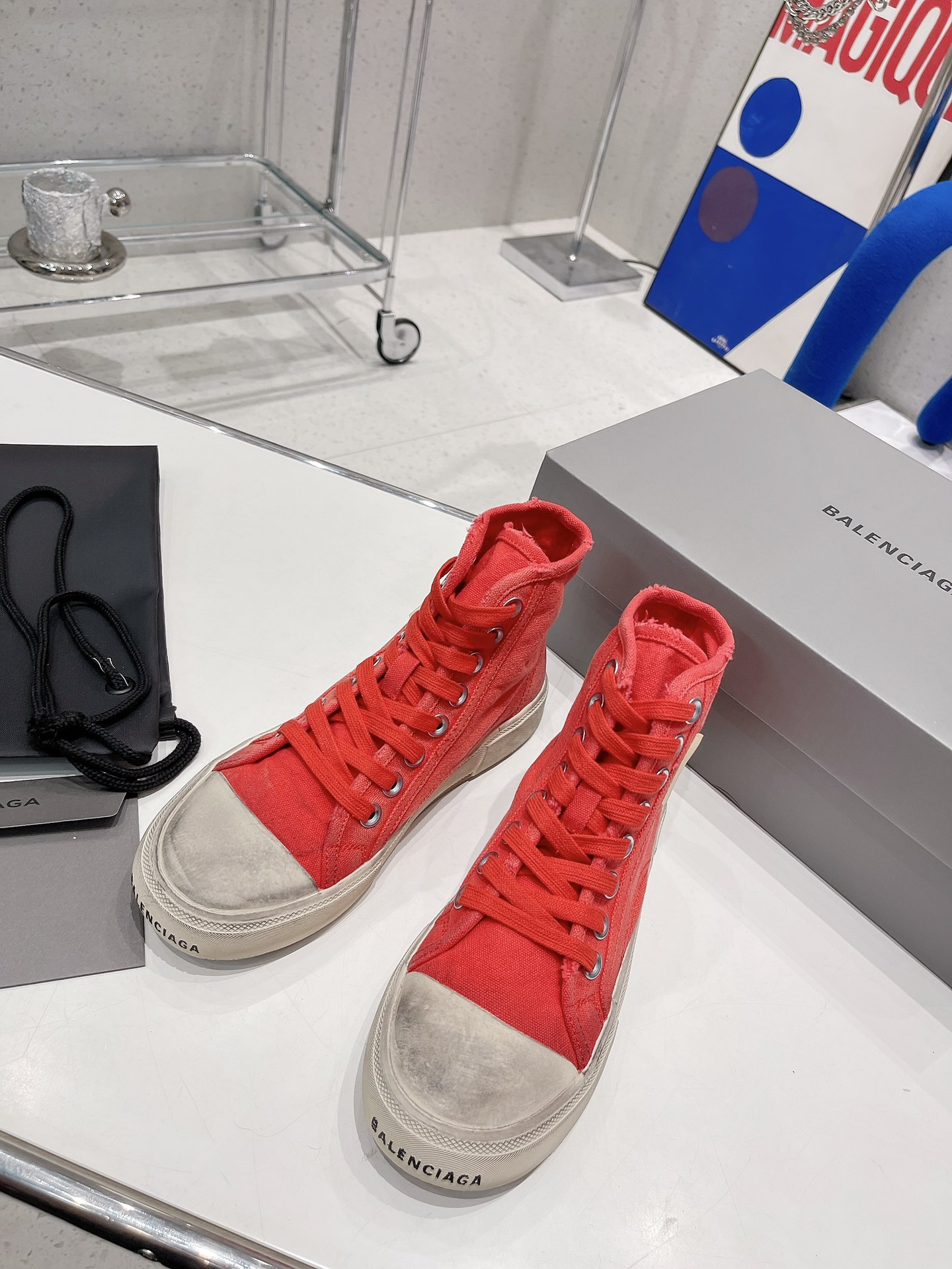 Balenciaga Paris Sneaker 3 - vstockx