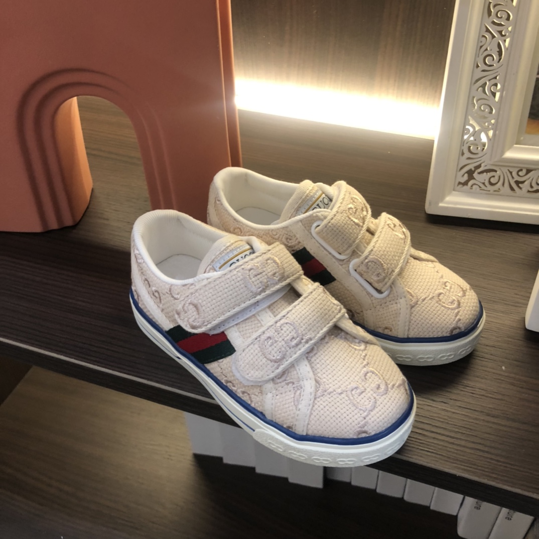 Shoes Kids - vstockx