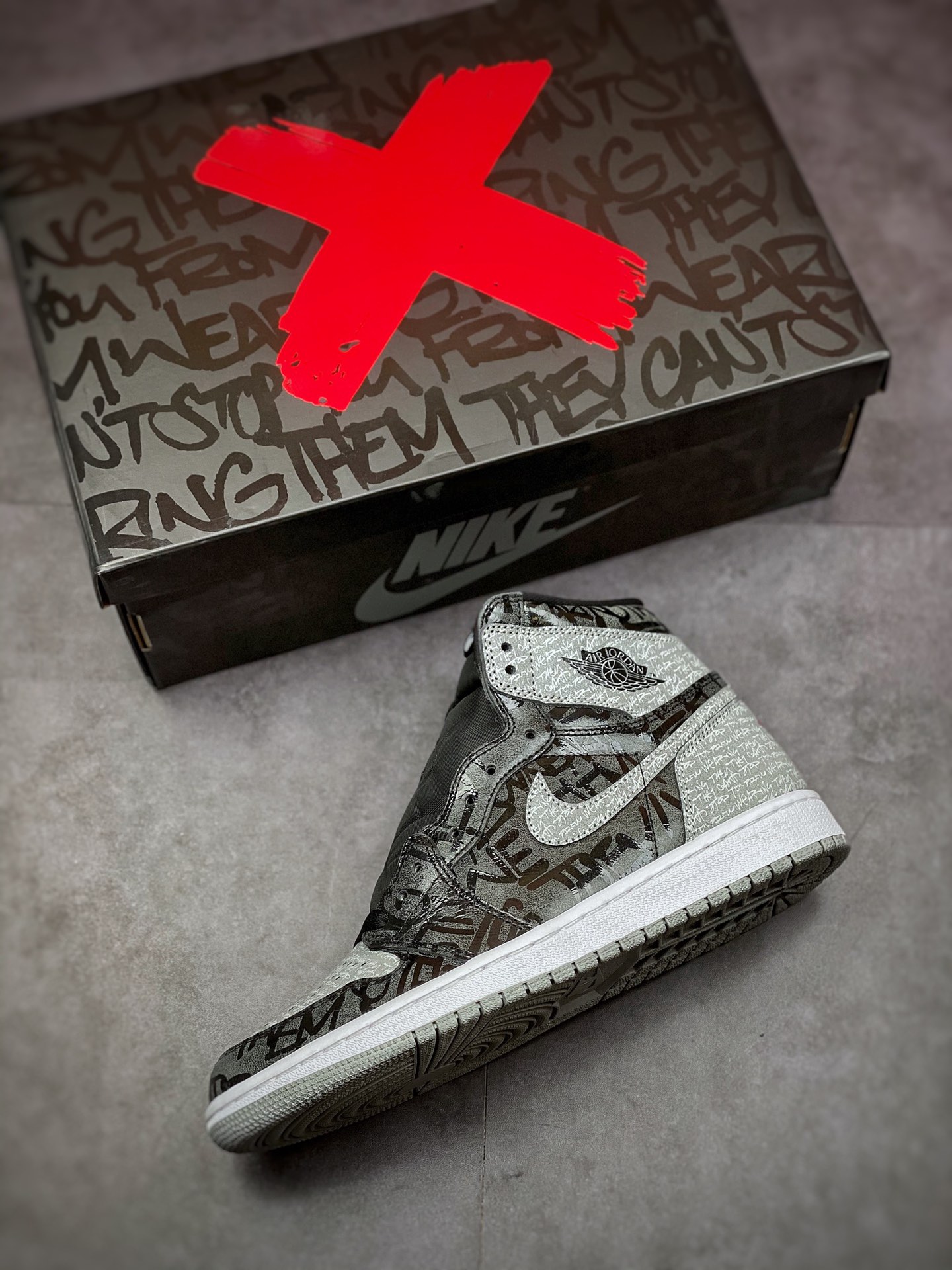Jordan 1 Retro High OG Rebellionaire - vstockx