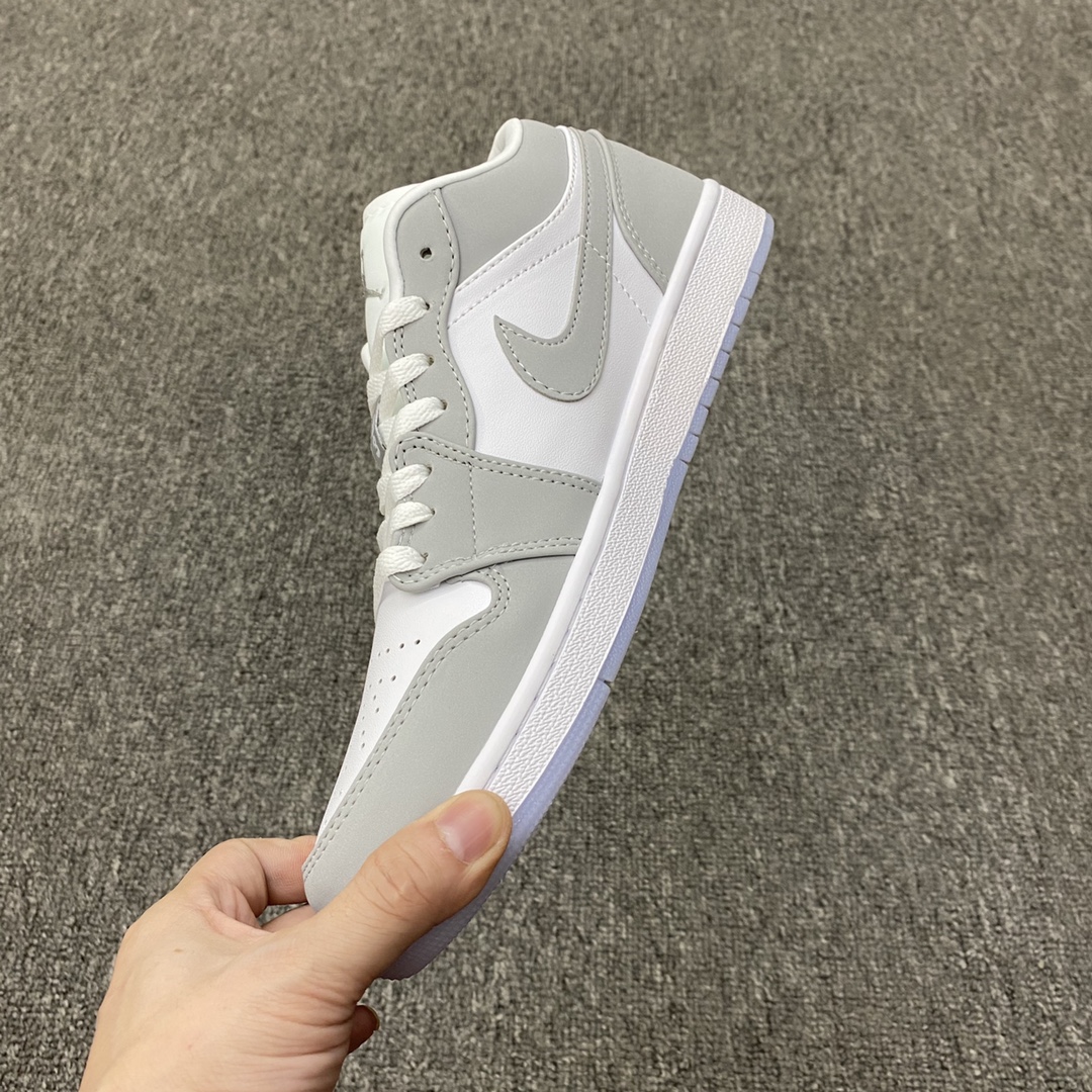 Jordan 1 Low Wolf Grey (W) - vstockx