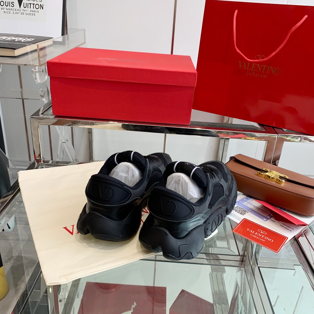 VALENTINO GARAVANI Bubbleback Sneaker 3 - vstockx