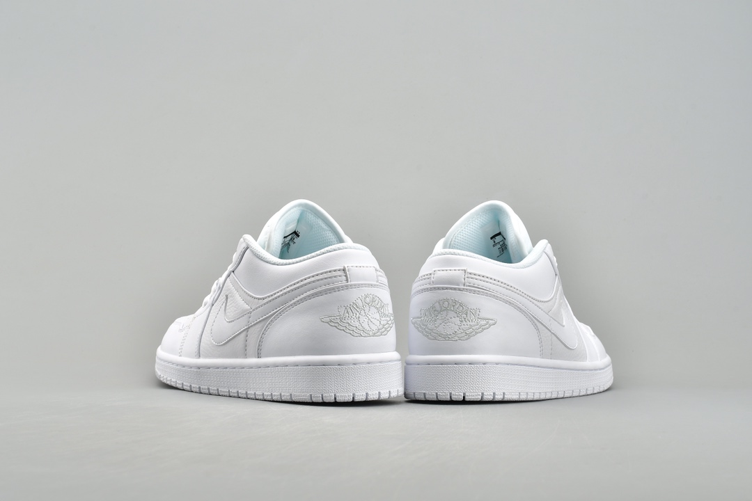 Jordan 1 Low Triple White Tumbled Leather - vstockx