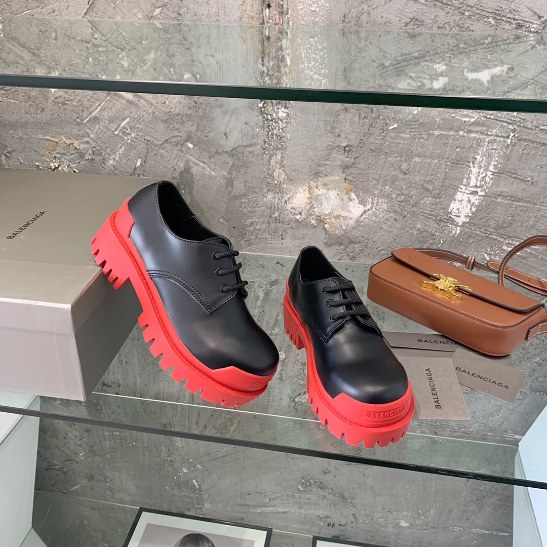 Balenciaga boot women 2 - vstockx