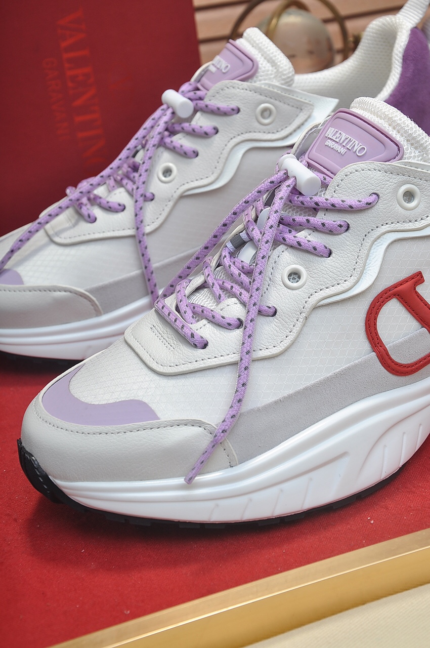 Valentino Garavani Low-top sneakers 19 - vstockx