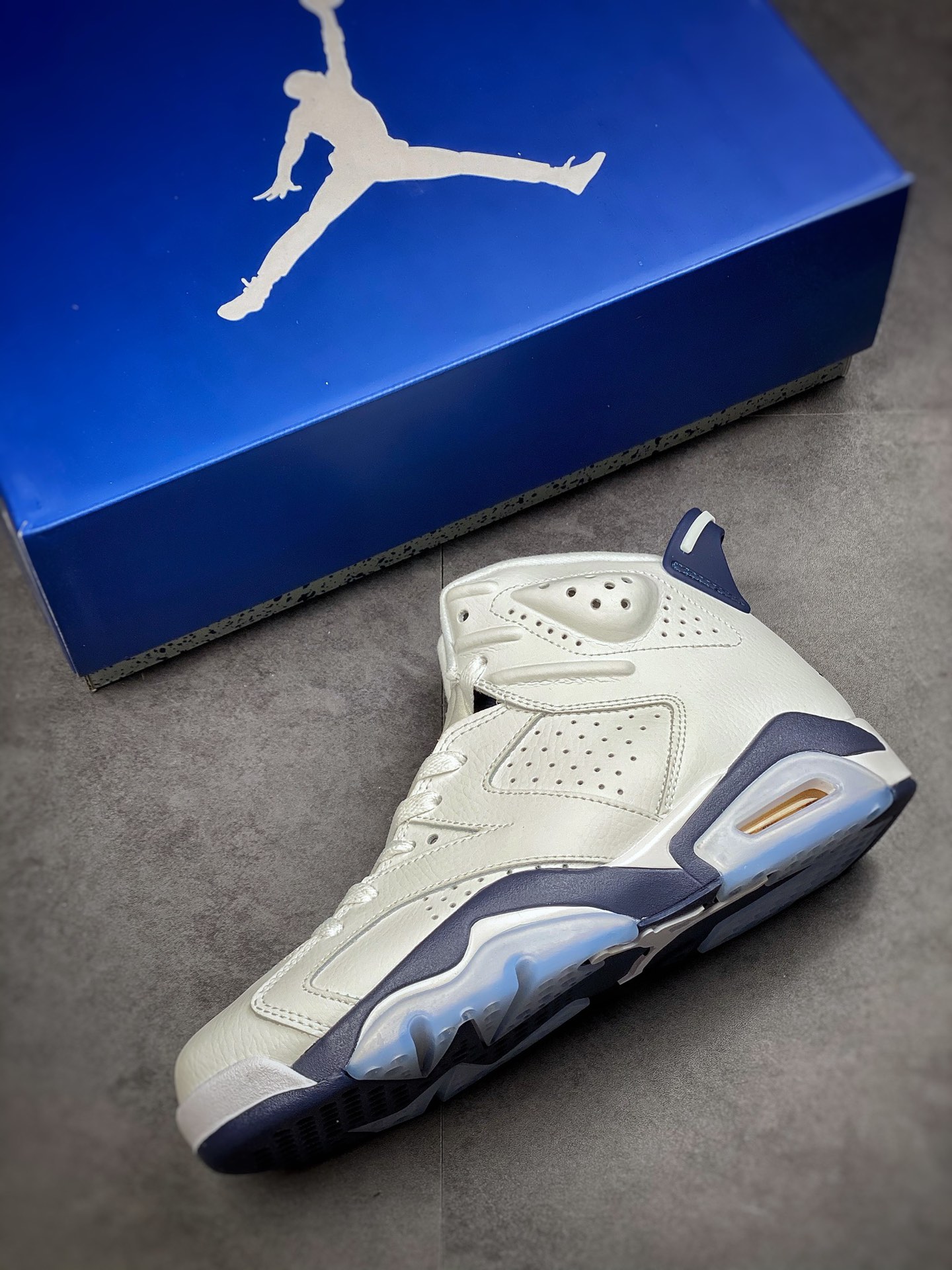 Jordan 6 Retro Midnight Navy (2022) - vstockx