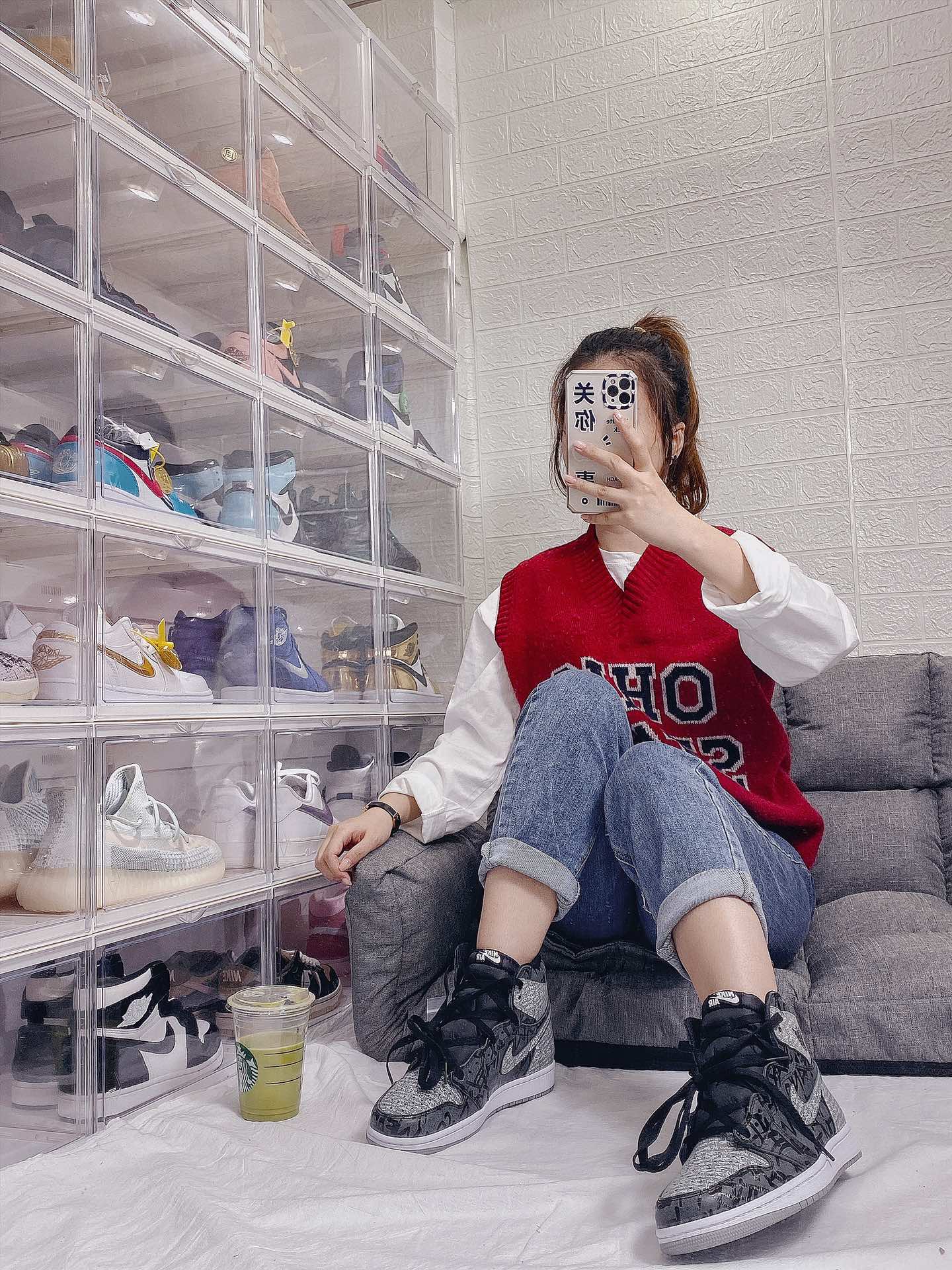 Jordan 1 Retro High OG Rebellionaire - vstockx