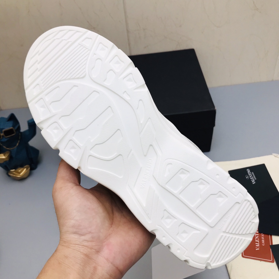 Valentino Garavani Gumboy low-top sneakers 23 - vstockx