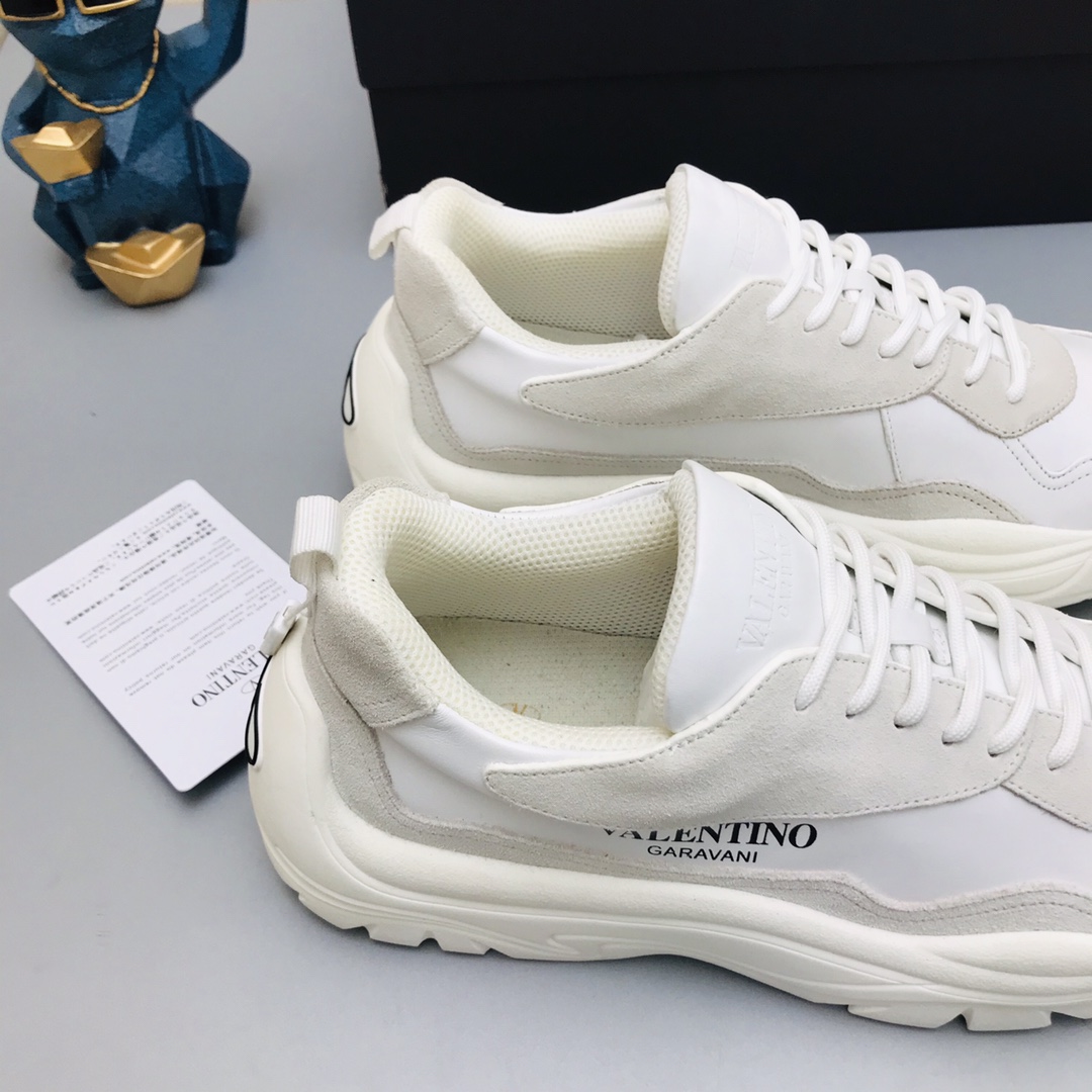 Valentino Garavani Gumboy low-top sneakers 23 - vstockx