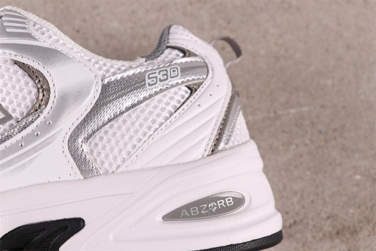 New Balance 530 White Silver Metallic - vstockx