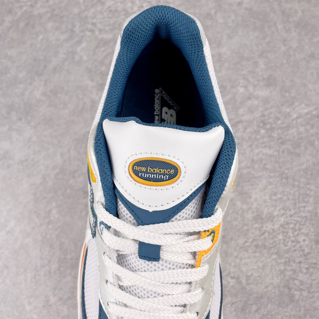 New Balance 2002R Sneaker 3 - vstockx