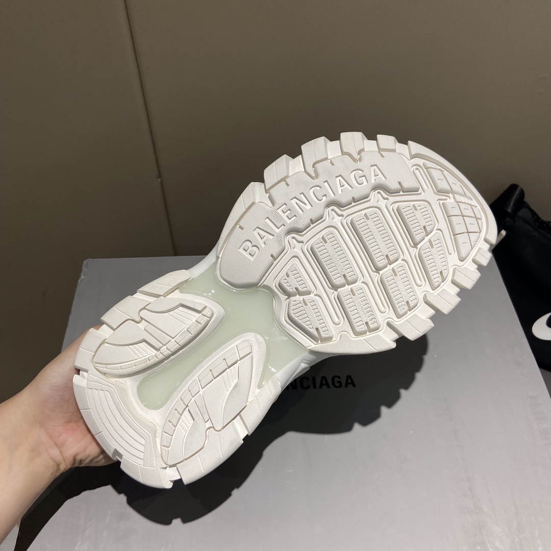 Balenciaga women 7 - vstockx