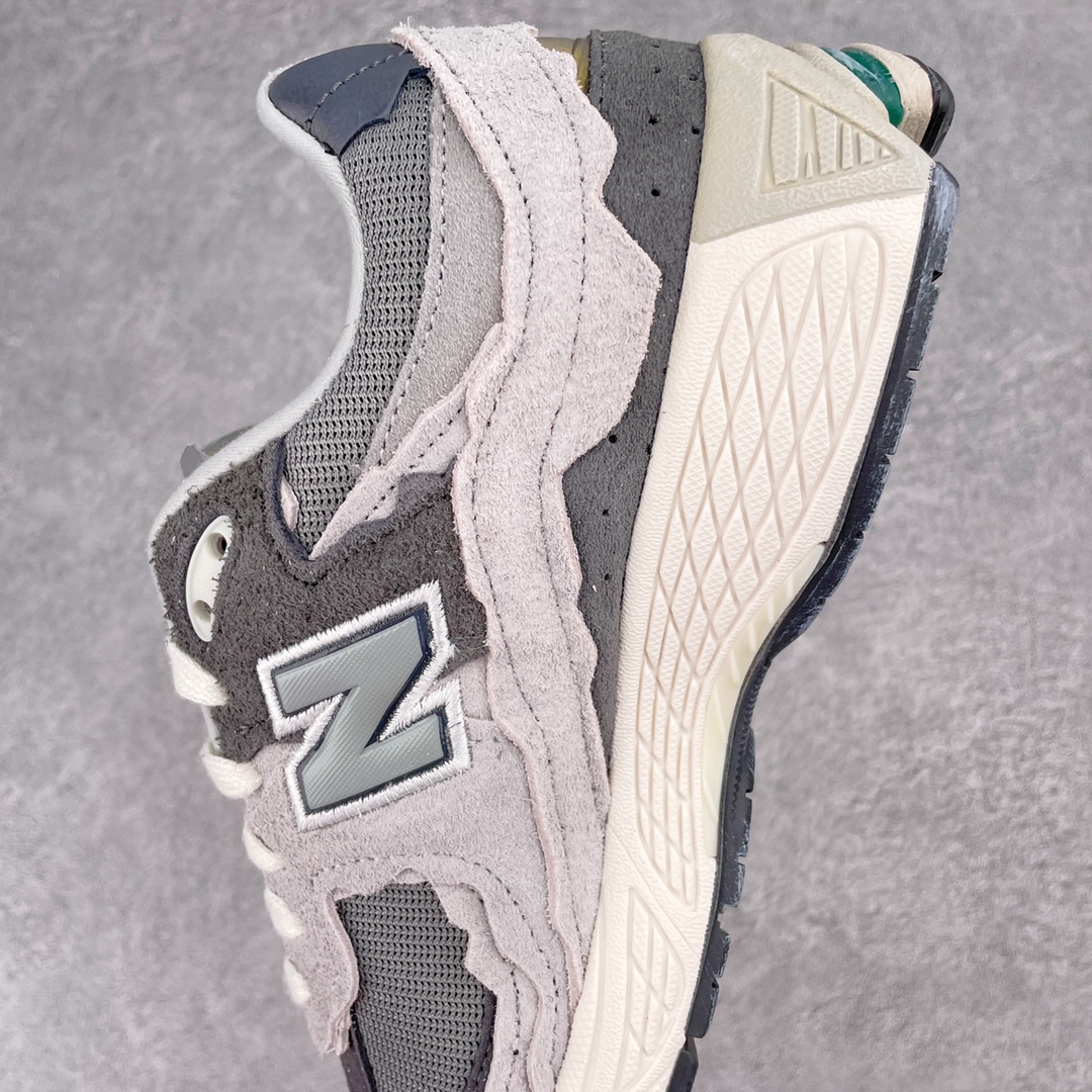 New Balance 2002R Sneaker 6 - vstockx
