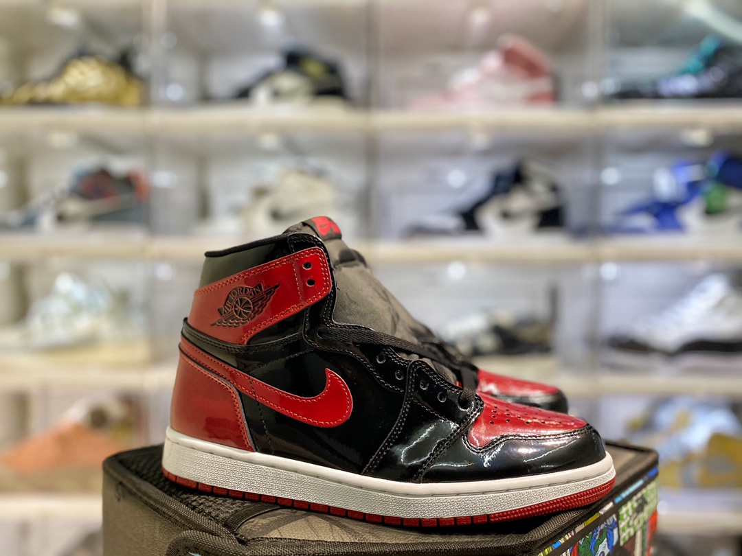 Jordan 1 Retro High OG Patent Bred - vstockx