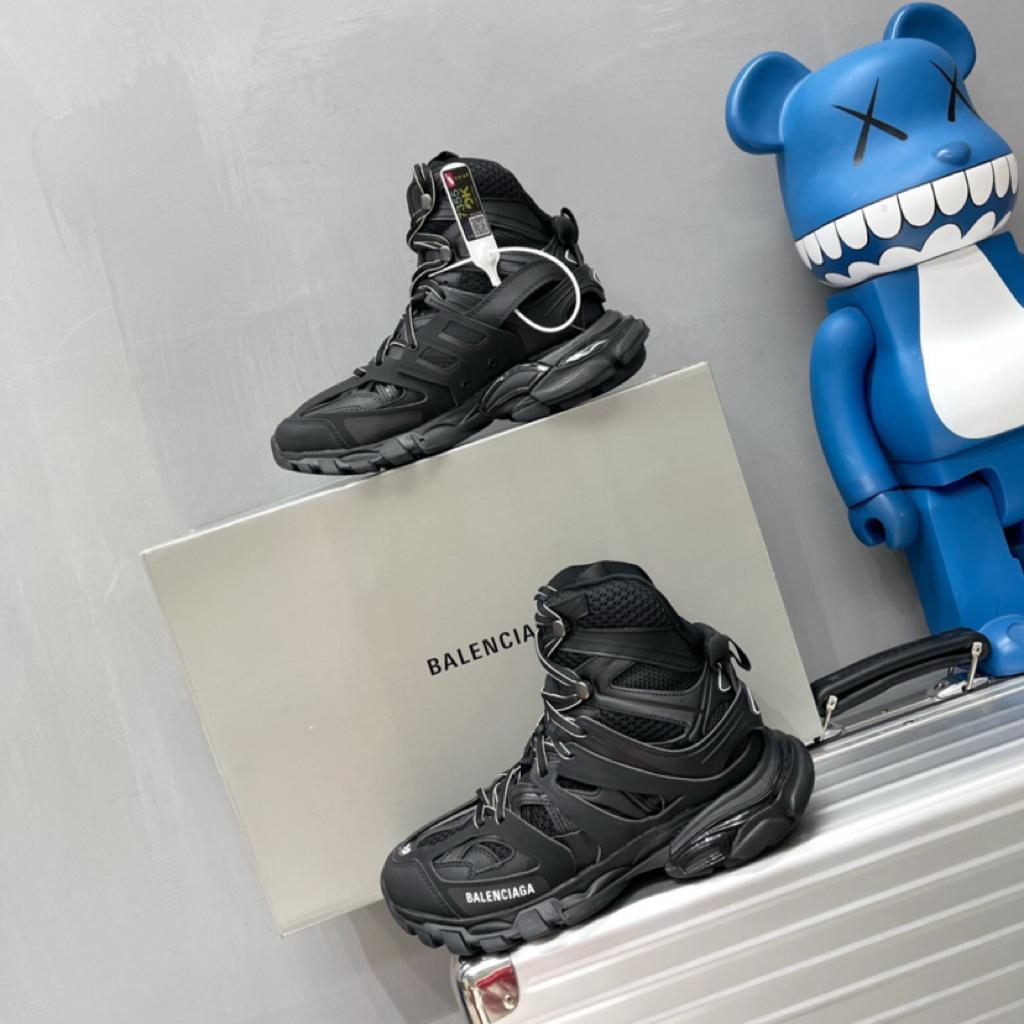 Balenciaga Track Hike Black Black White - vstockx