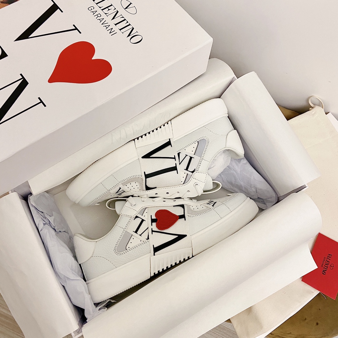 VALENTINO GARAVANI VL7N WOMEN Sneaker 4 - vstockx