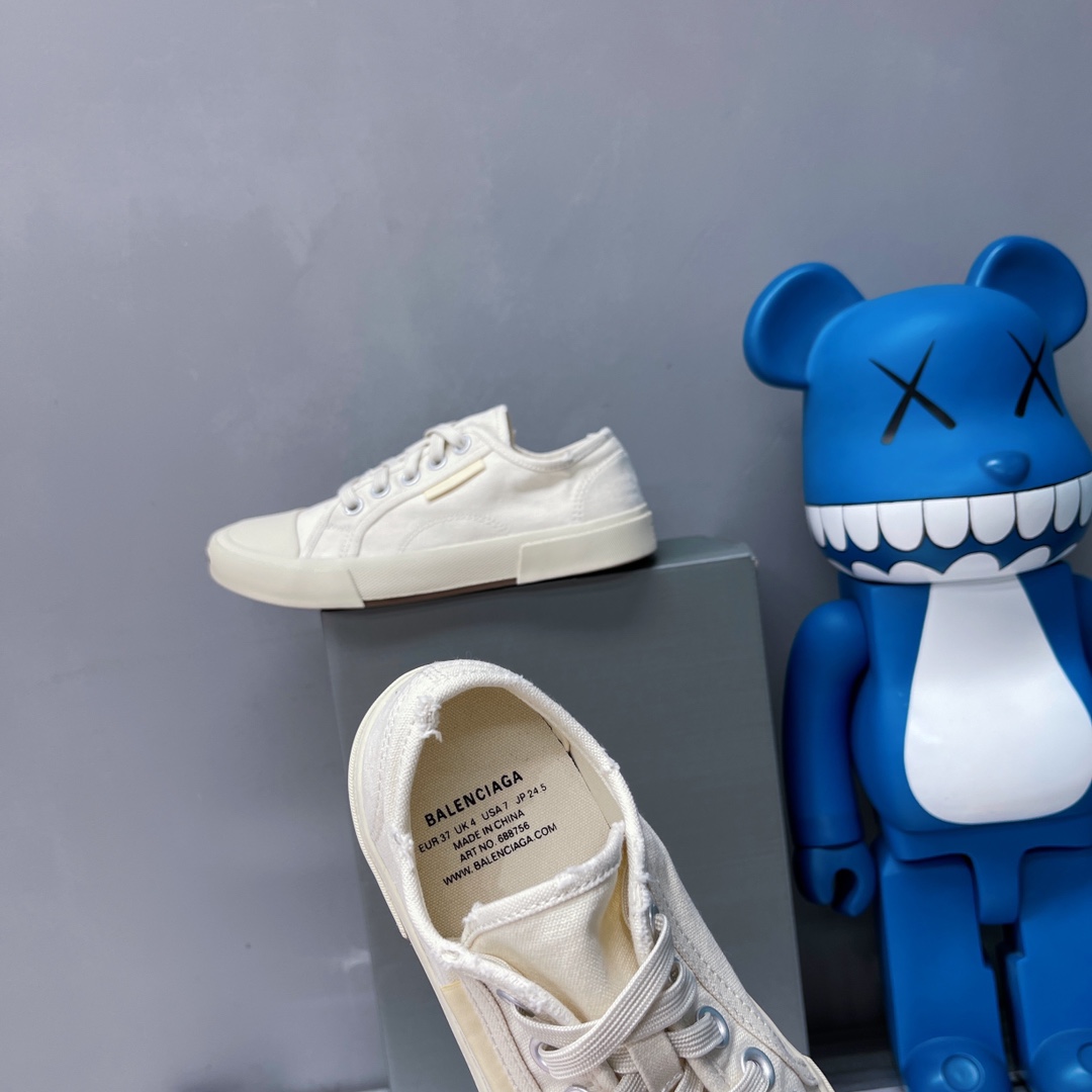 Balenciaga Paris Sneaker 2 - vstockx