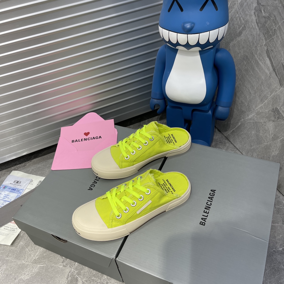 Balenciaga Paris Sneaker 2 - vstockx