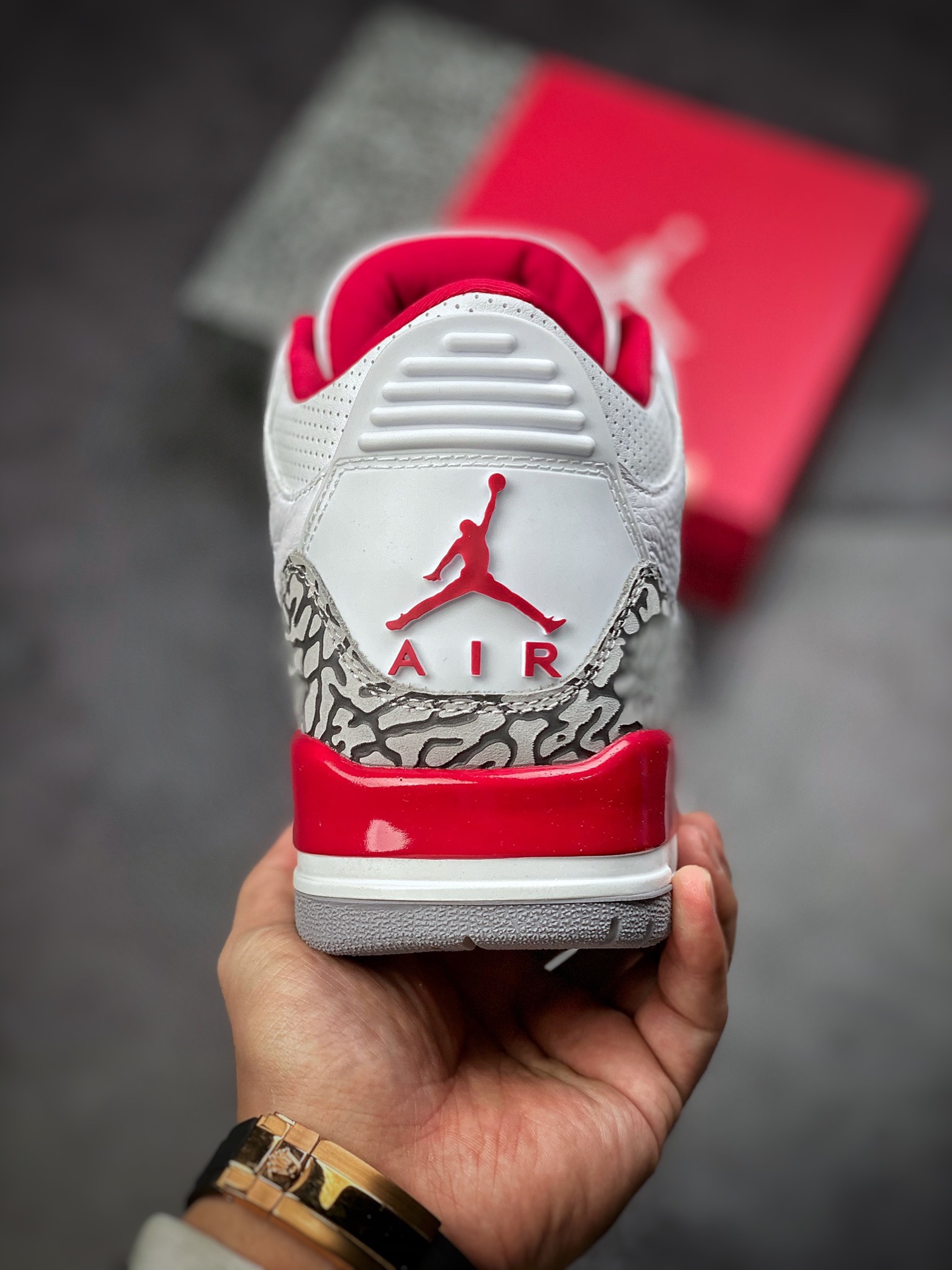 Jordan 3 Retro Cardinal Red - vstockx
