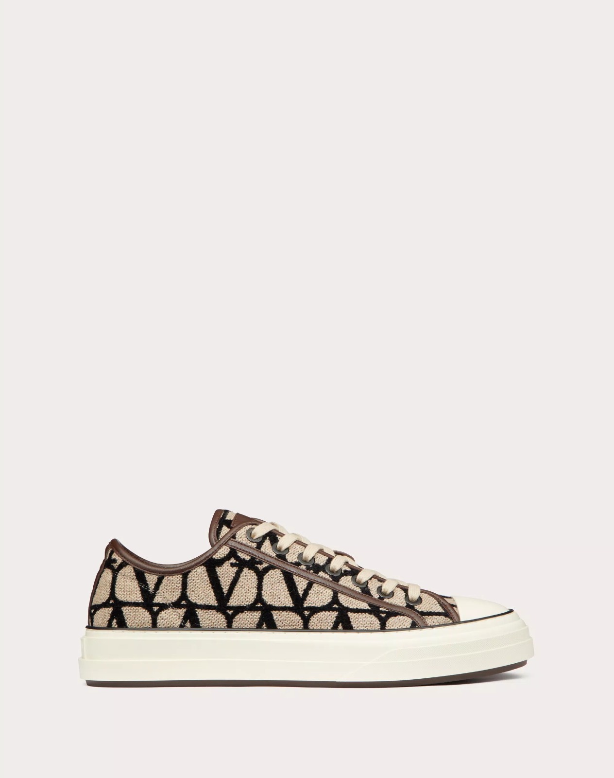Valentino Garavani Totaloop low-top sneaker in Toile Iconographe fabric with leather details BEIGE BLACK - vstockx