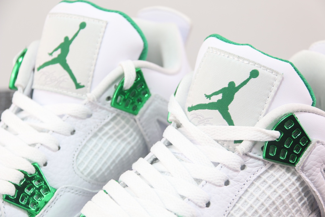 Jordan 4 Retro Metallic Green - vstockx