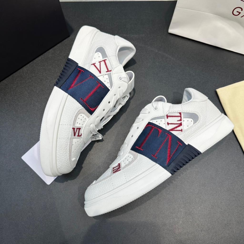 Valentino Garavani VL7N Low-Top Calfskin WHITE MARINE CERISE - vstockx