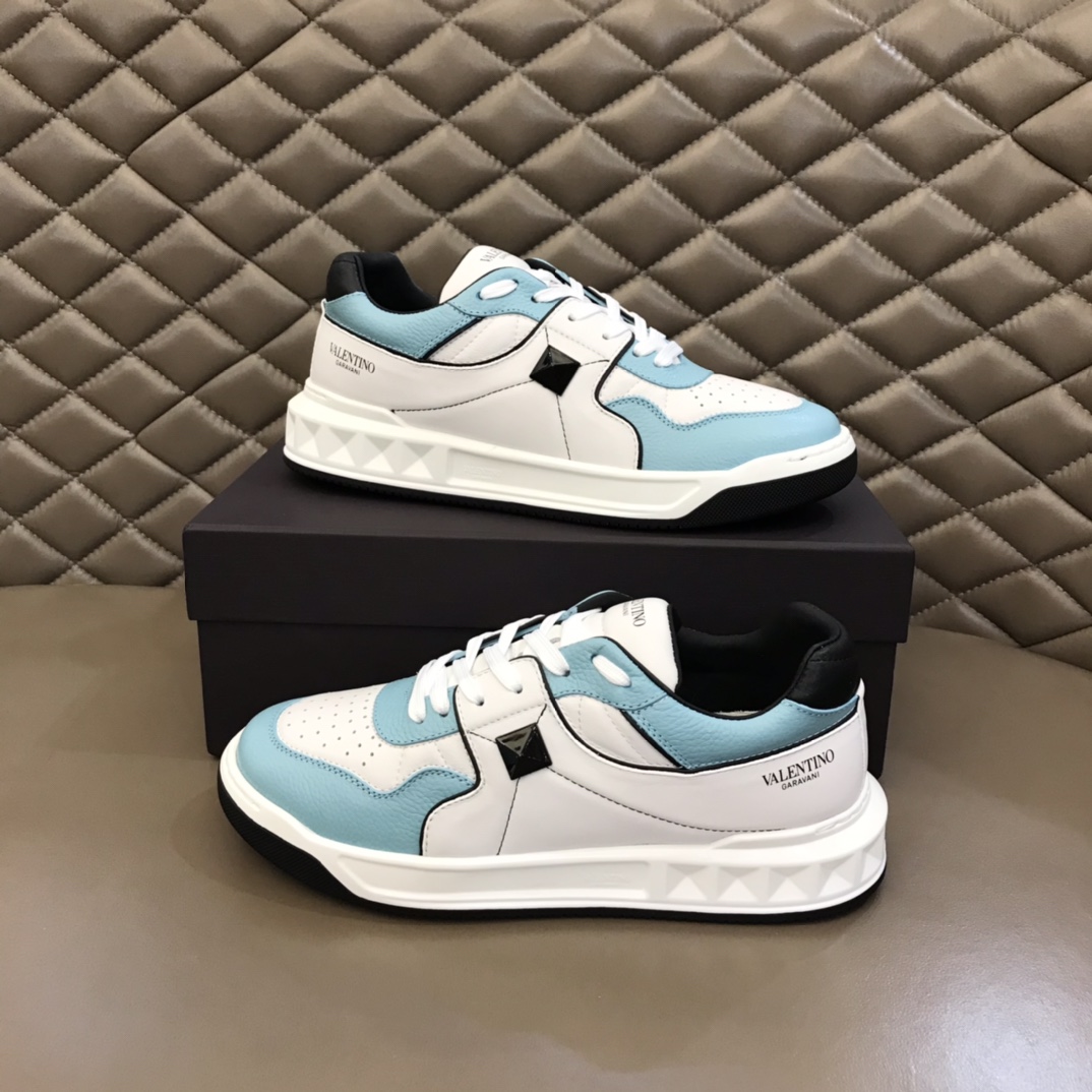 Valentino Garavani One Stud Low-top sneakers 12 - vstockx