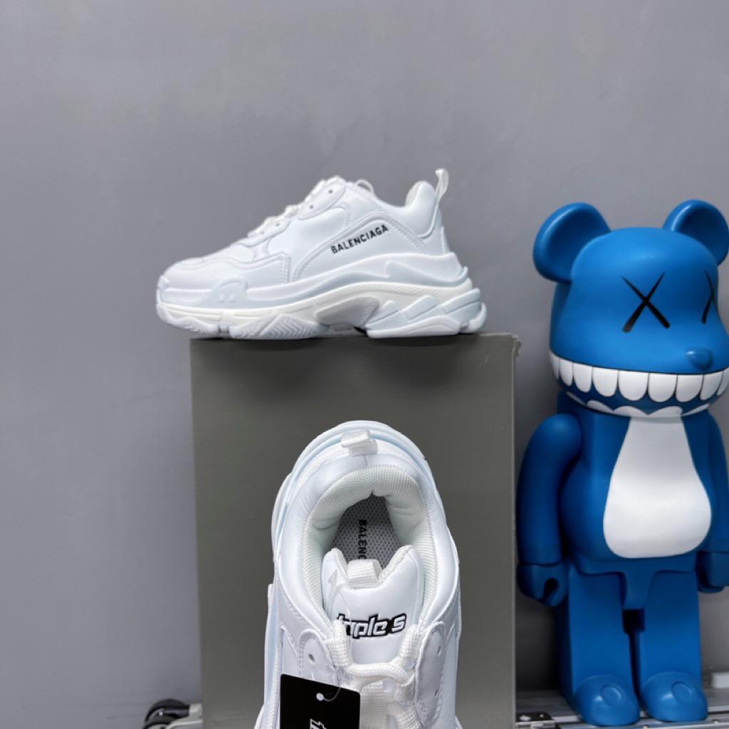 Balenciaga Triple S Triple White - vstockx