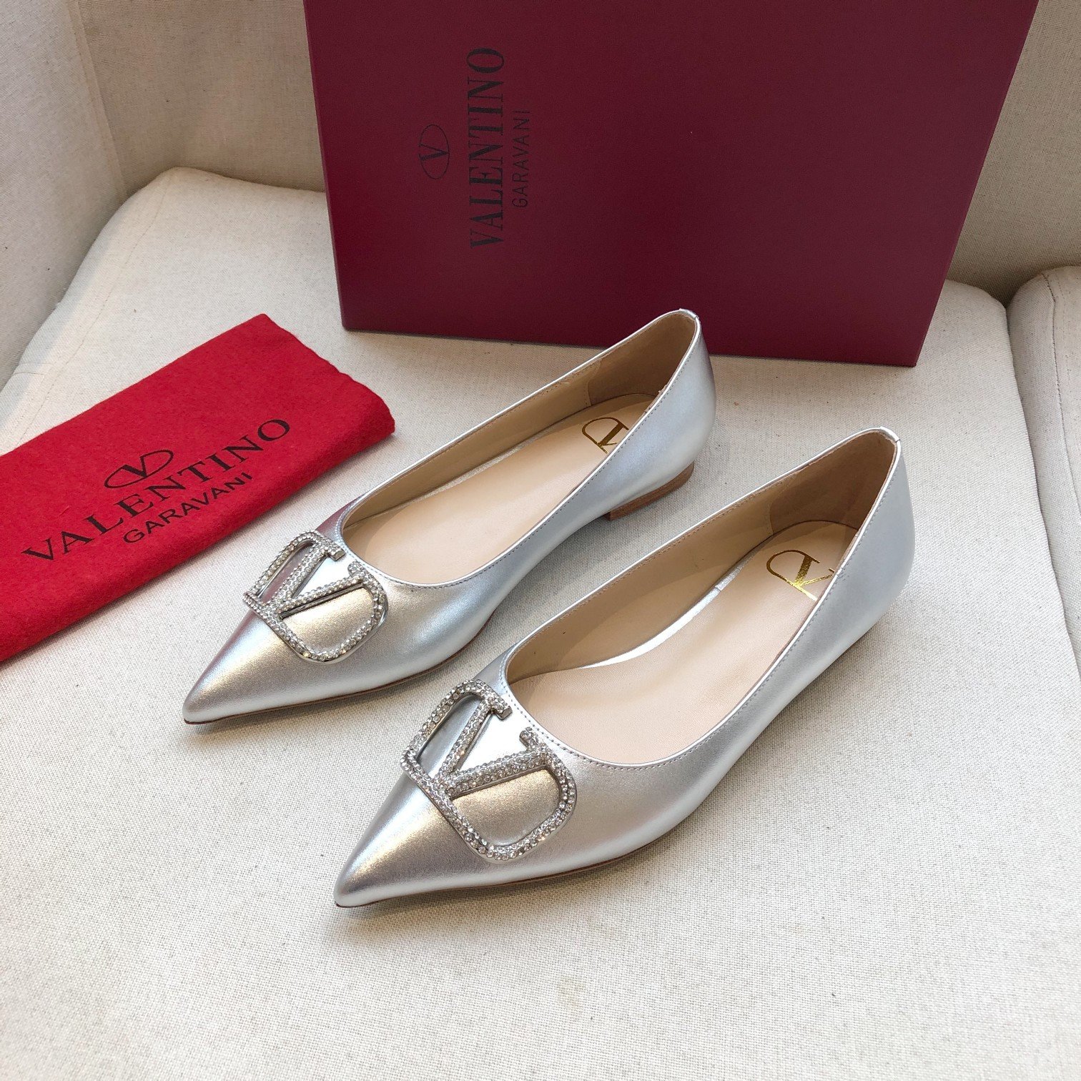 VALENTINO GARAVANI Roman Stud BOOT WOMEN 32 - vstockx