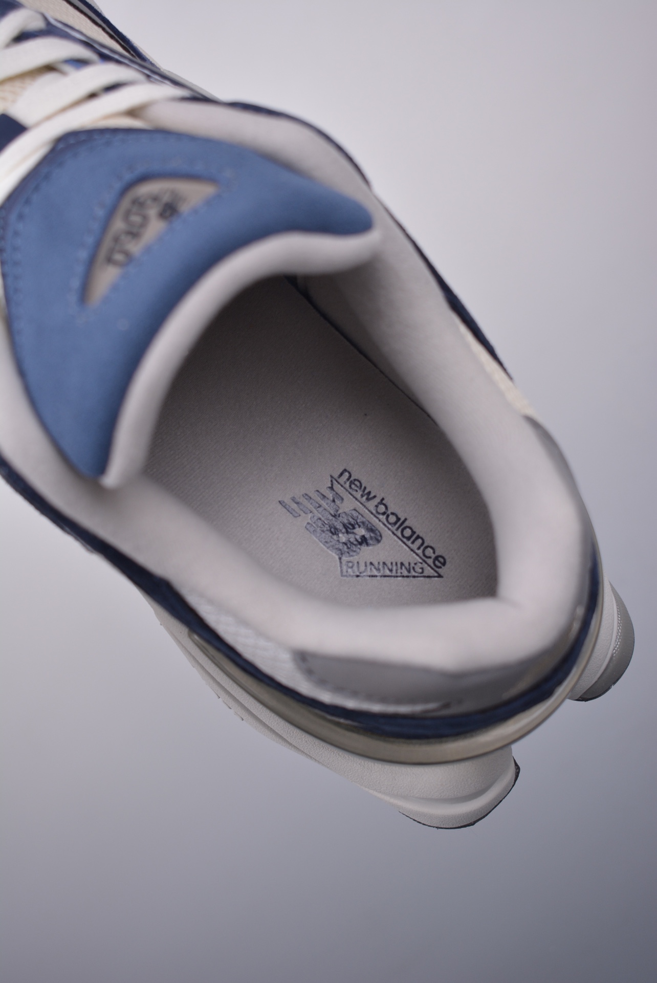 New Balance 9060 Natural Indigo - vstockx