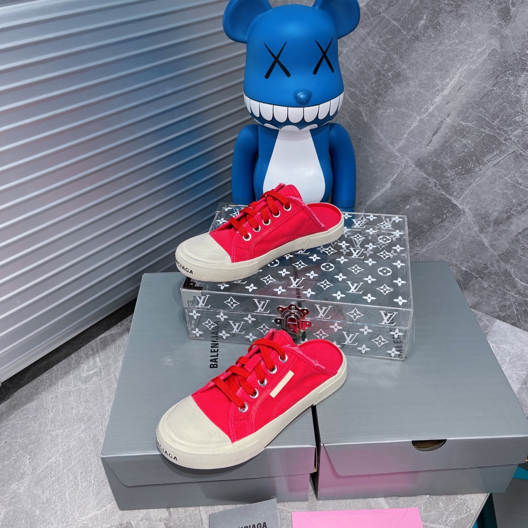 Balenciaga Paris Sneaker 2 - vstockx