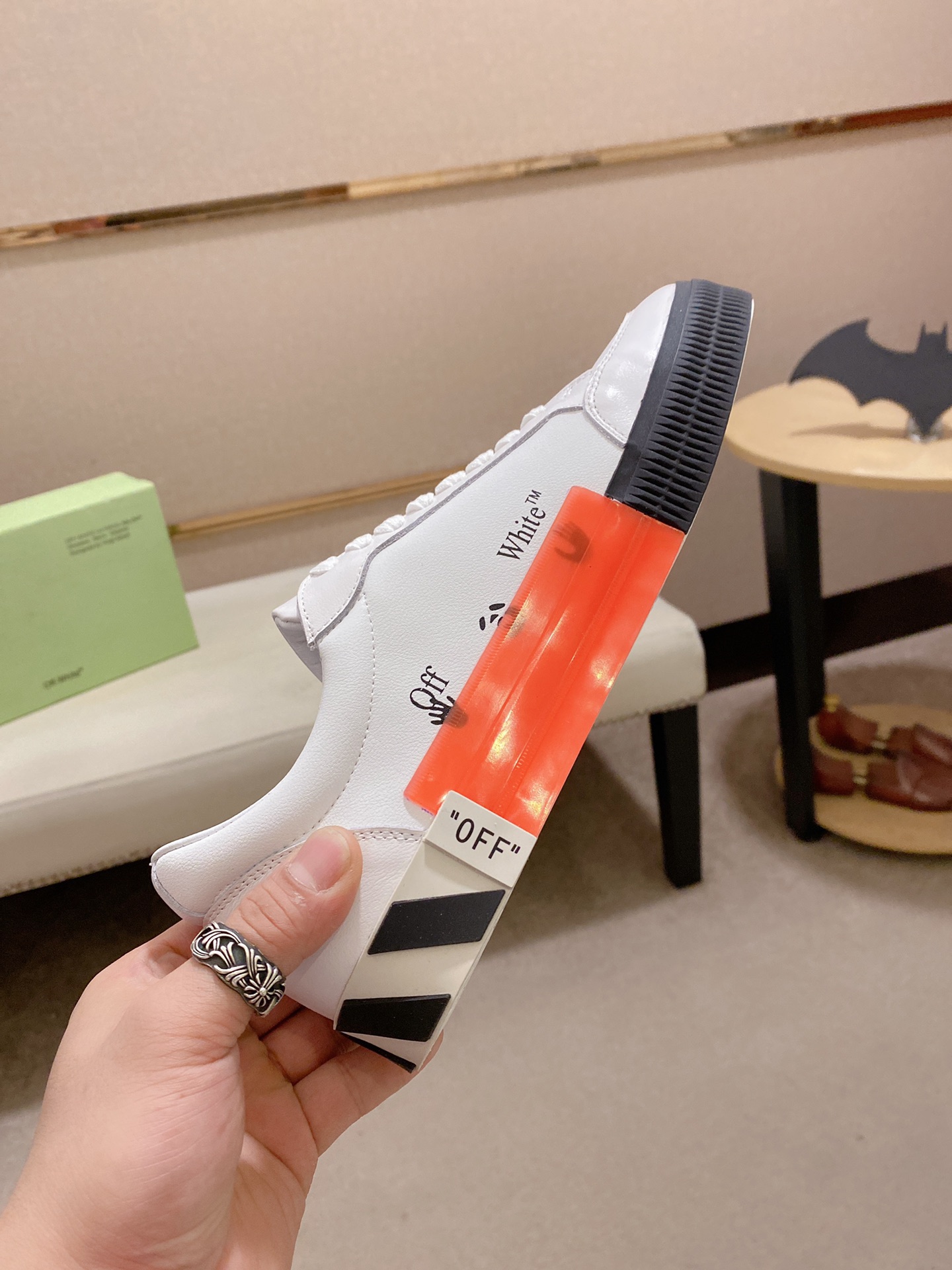 Off-White Low Vulc White Black AW20 - vstockx