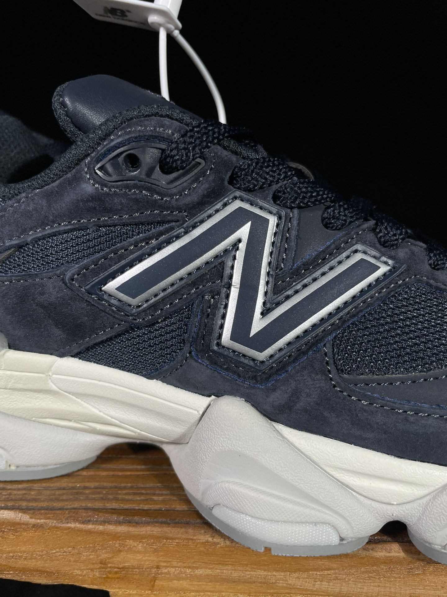 New Balance 9060 Eclipse - vstockx
