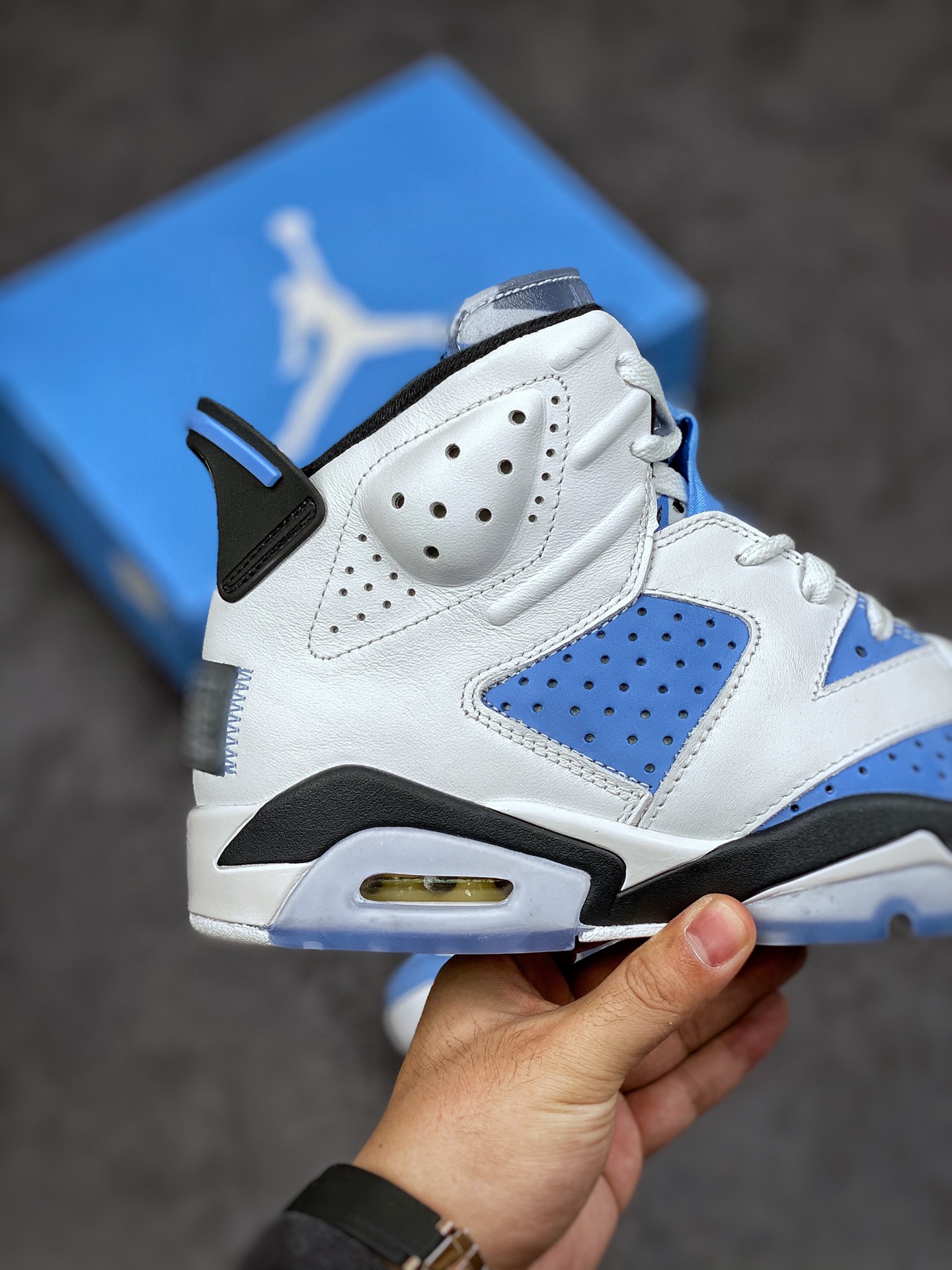 Jordan 6 Retro UNC White - vstockx