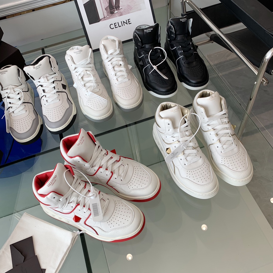 VALENTINO GARAVANI ONE STUD SNEAKER 6 - vstockx