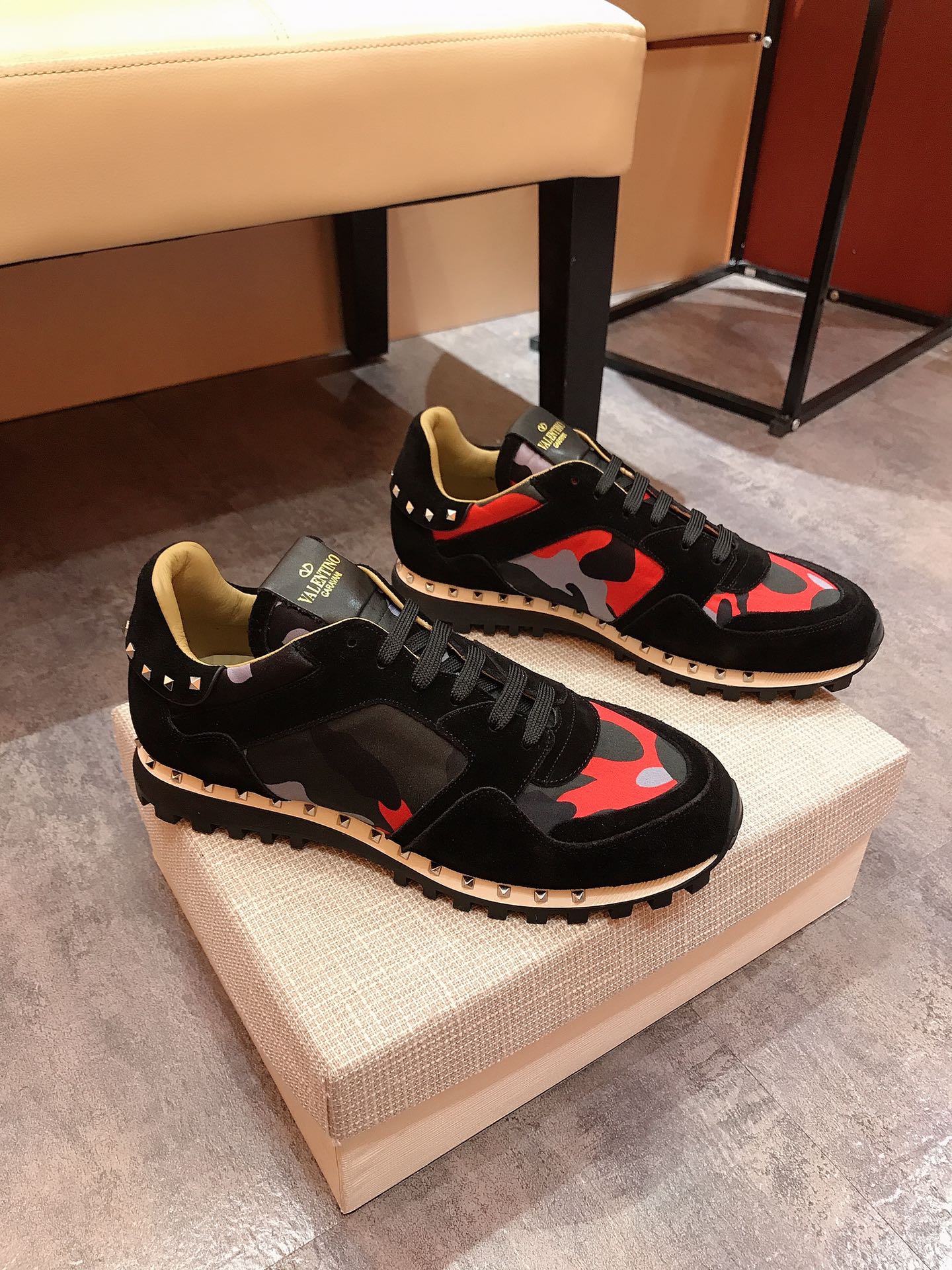 Valentino Garavani Rockrunner camouflage-print sneakers 22 - vstockx