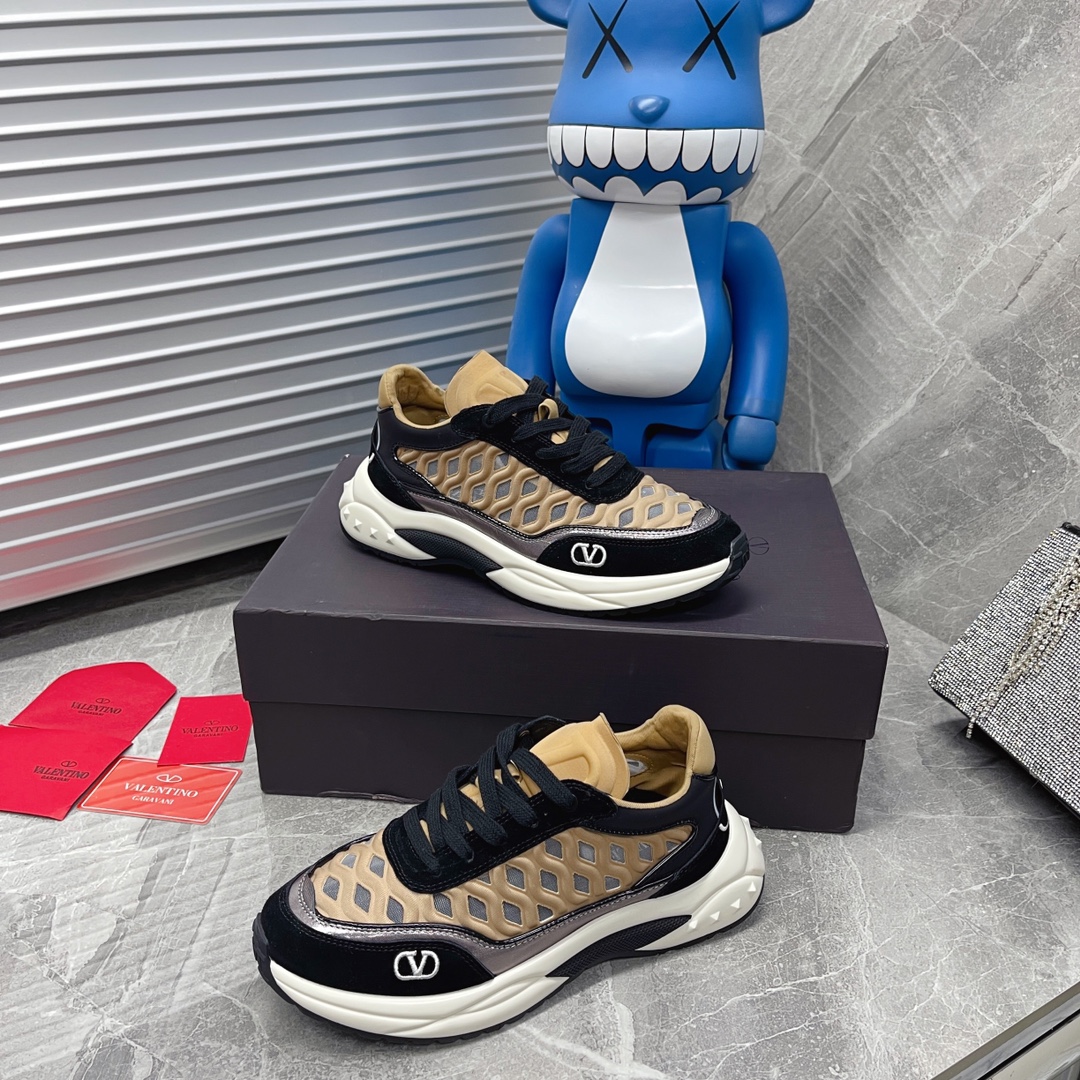 VALENTINO GARAVANI Ready Go Runner Sneaker 2 - vstockx