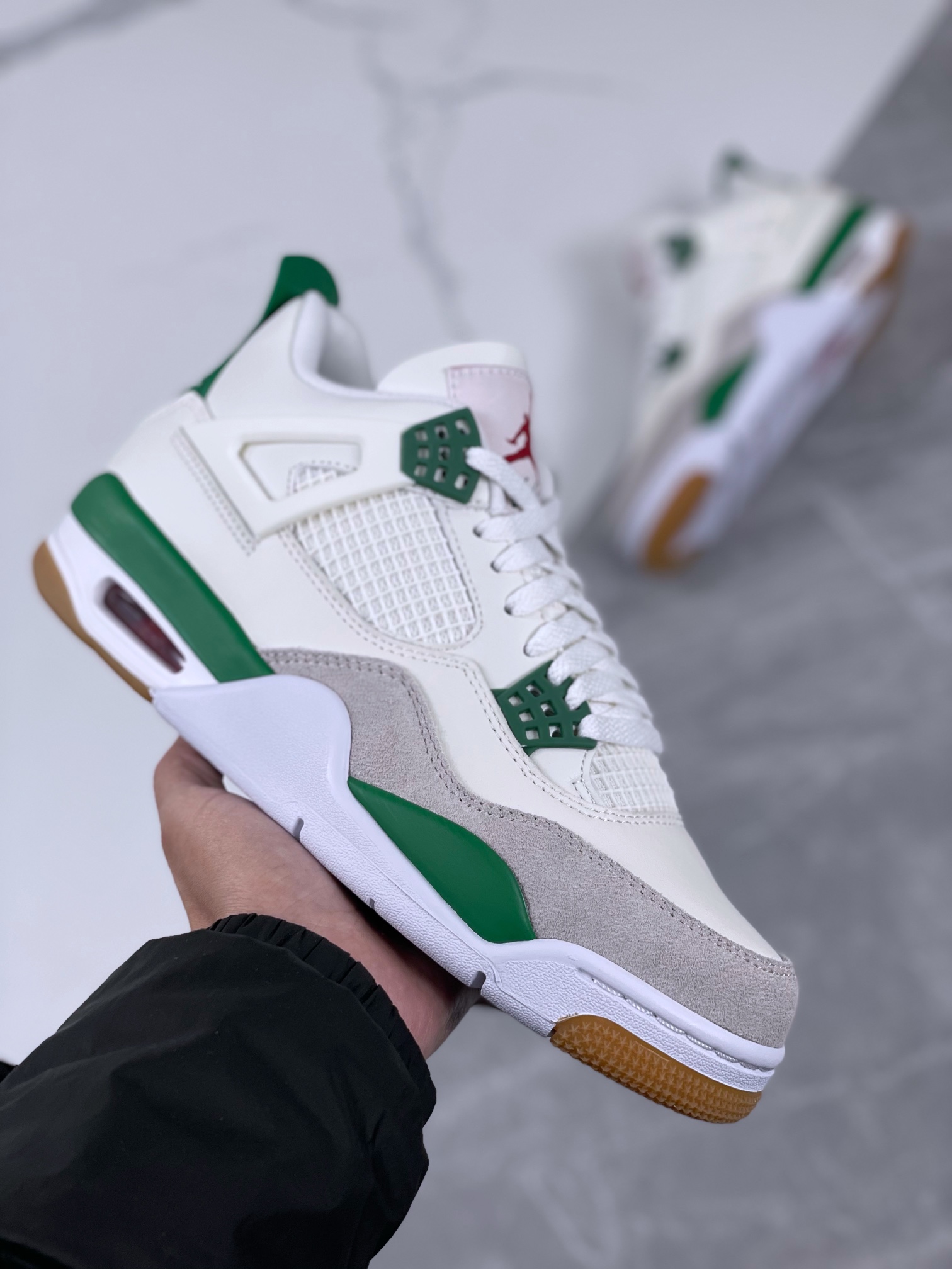 Jordan 4 Retro SB Pine Green - vstockx
