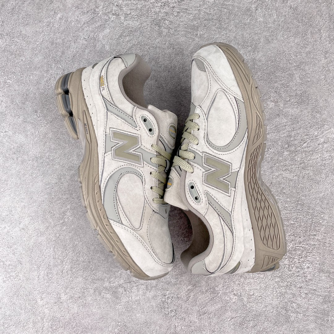 New Balance 2002R Sneaker 2 - vstockx