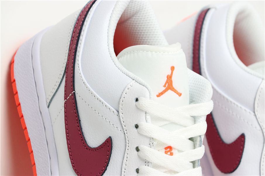 Jordan 1 Low White True Berry (GS) - vstockx