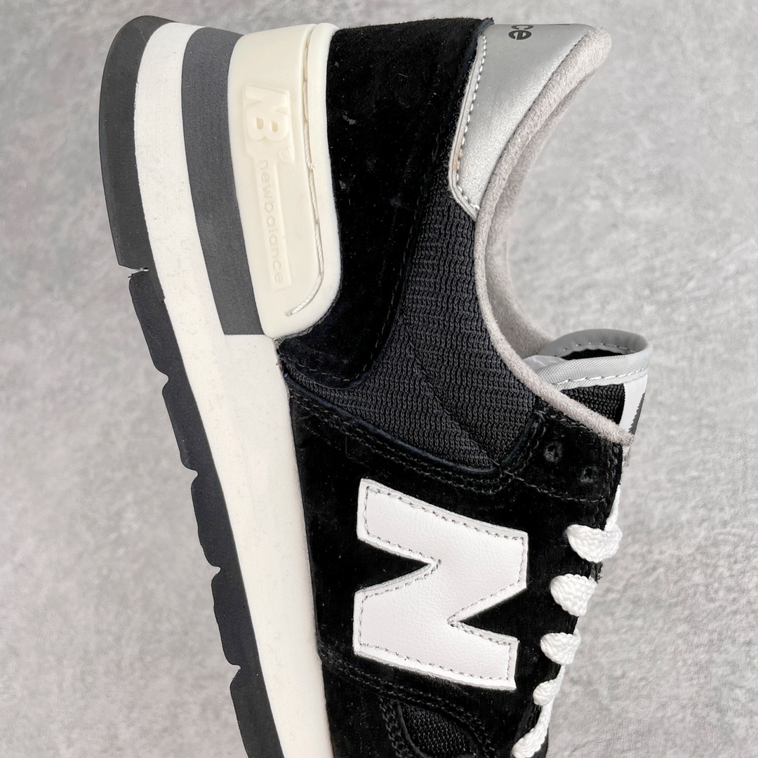 New Balance 990 Sneaker 1 - vstockx